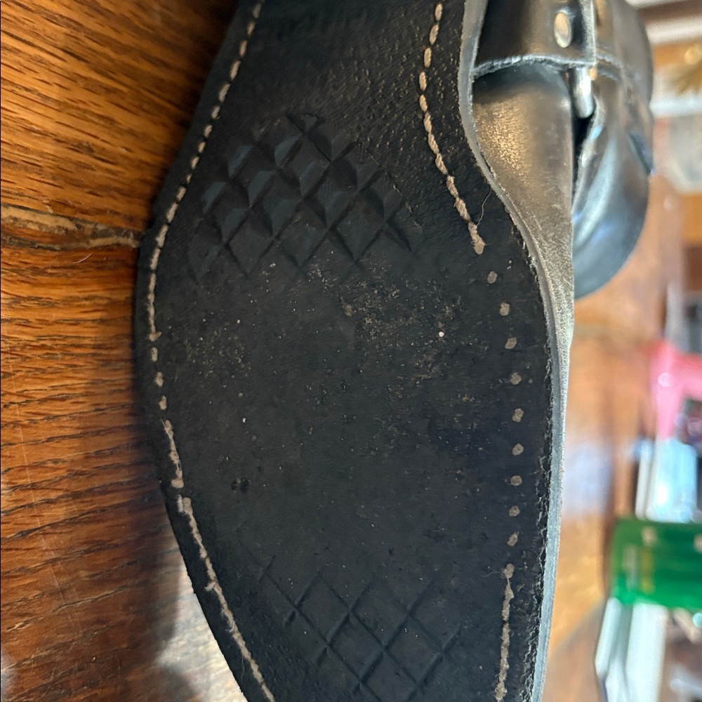 Frye Black Leather Women Harness Boots - Picture 6 of 8